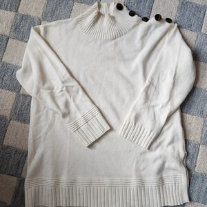 Large White Anthropologie Sweater